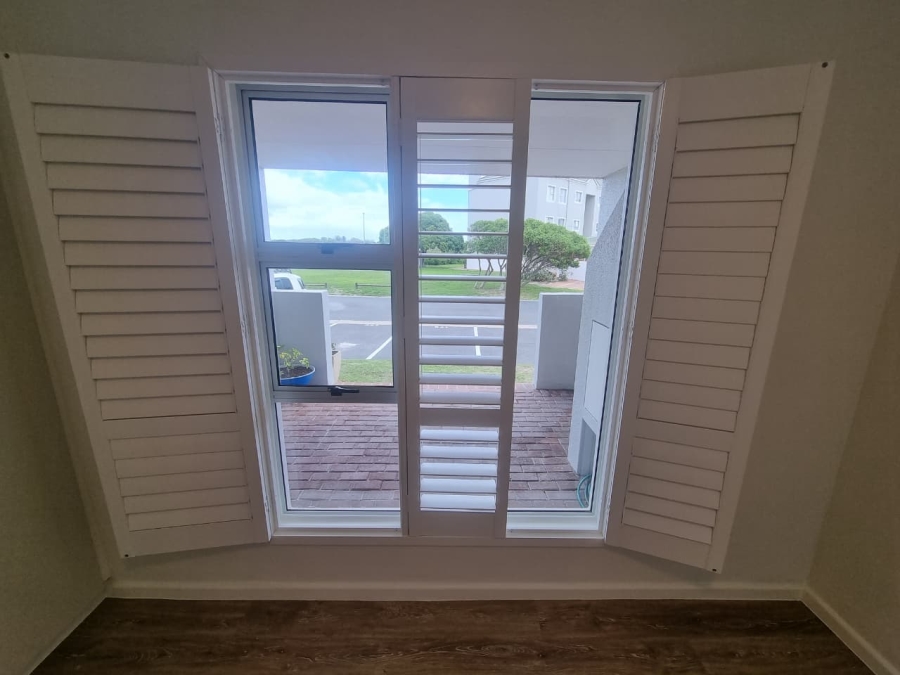 To Let 2 Bedroom Property for Rent in Big Bay Western Cape